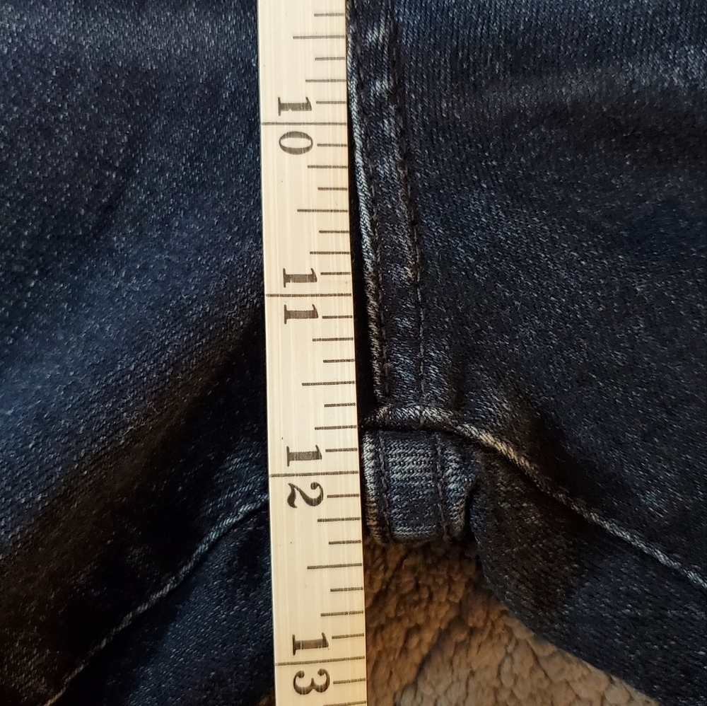 AG Everett Slim Straight Cloud Soft Denim Jeans - Picture 13 of 15